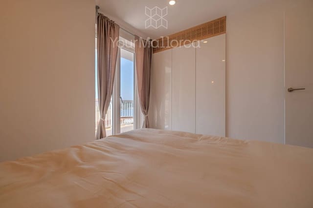 2 slaapkamer Flat te koop in Santa Ponsa, Calvià - € 595.000 (Ref: 10031021)
