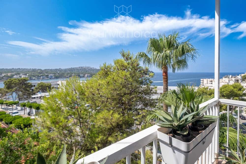 2 slaapkamer Flat te koop in Santa Ponsa - € 595.000 (Ref: 10031021)