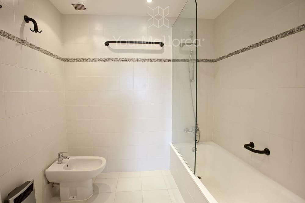 3 soveværelse Lejlighed til salg i Canyamel med swimmingpool - € 850.000 (Ref: 8867986)