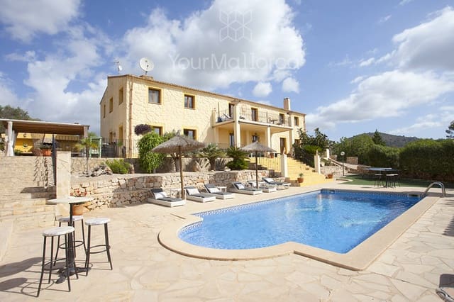 5 soveværelse Finca/Landehus til salg i Son Carrio, Sant Llorenç des Cardassar med swimmingpool - € 1.690.000 (Ref: 8867991)