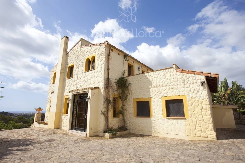 5 soveværelse Finca/Landehus til salg i Son Carrio med swimmingpool - € 1.690.000 (Ref: 8867991)