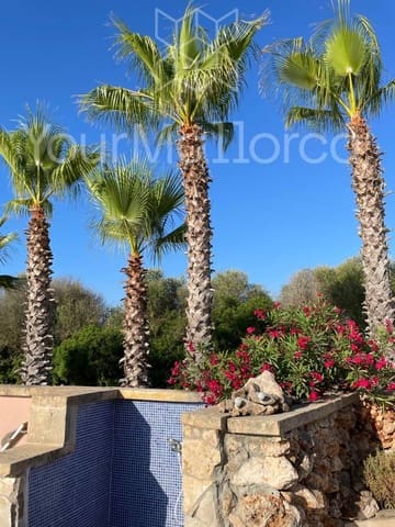 4 soveværelse Finca/Landehus til salg i Sant Llorenç des Cardassar med swimmingpool - € 1.398.000 (Ref: 9311966)