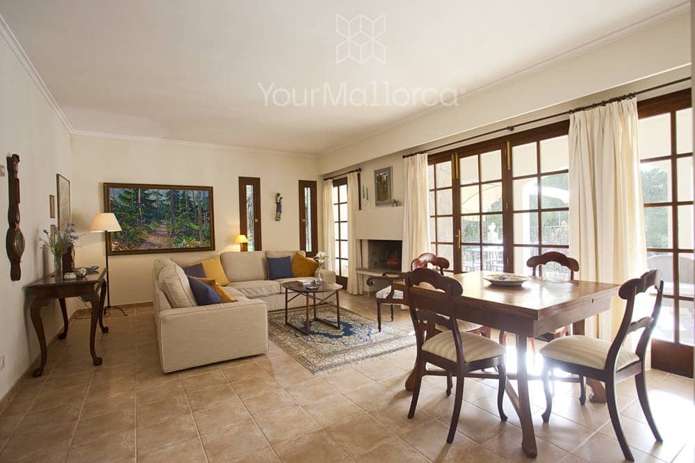 5 bedroom Townhouse for sale in Son Servera with pool - € 1,950,000 (Ref: 9415113)