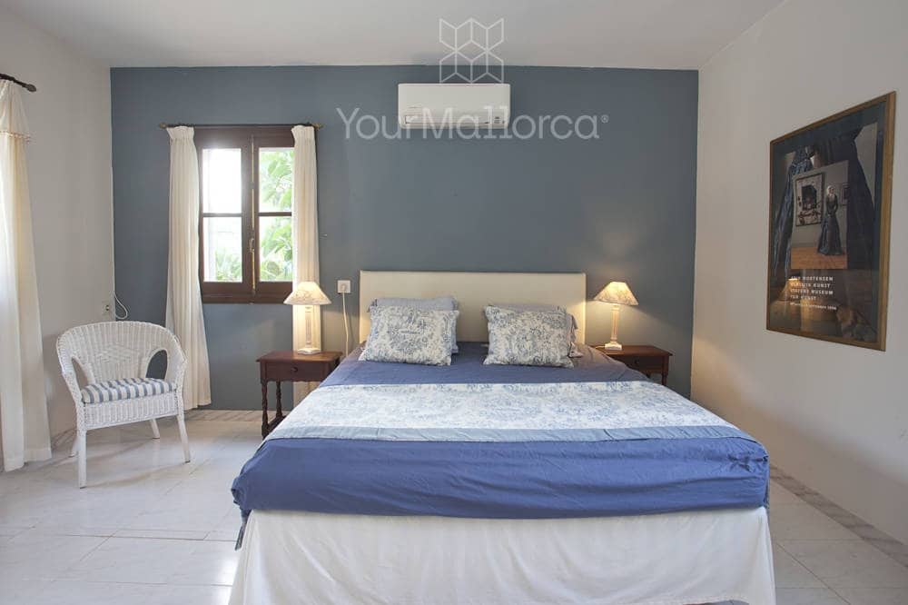 5 bedroom Townhouse for sale in Son Servera with pool - € 1,950,000 (Ref: 9415113)