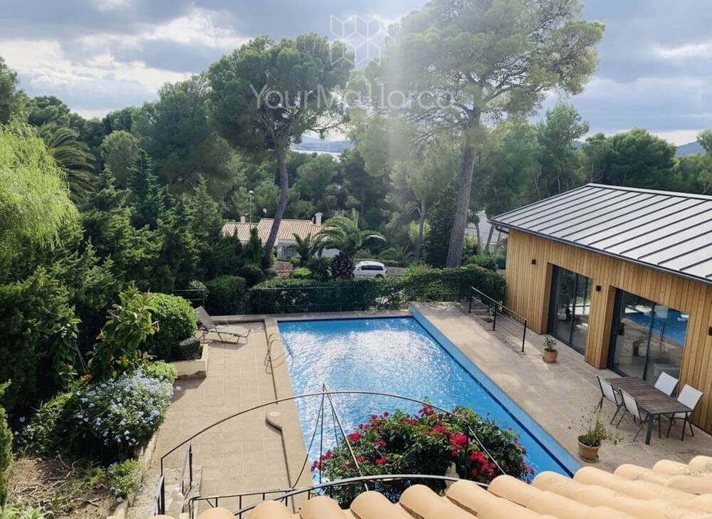 5 bedroom Townhouse for sale in Son Servera with pool - € 1,950,000 (Ref: 9415113)