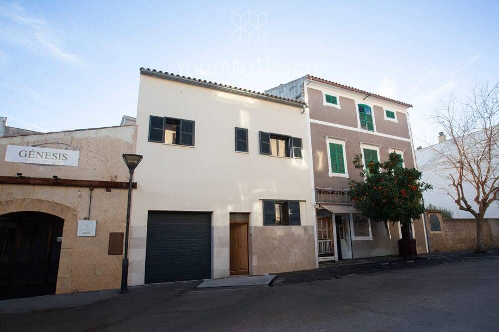 4 bedroom Townhouse for sale in Arta - € 825,000 (Ref: 9562161)
