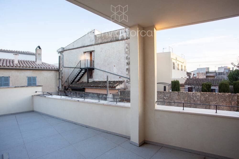 4 bedroom Townhouse for sale in Arta - € 825,000 (Ref: 9562161)