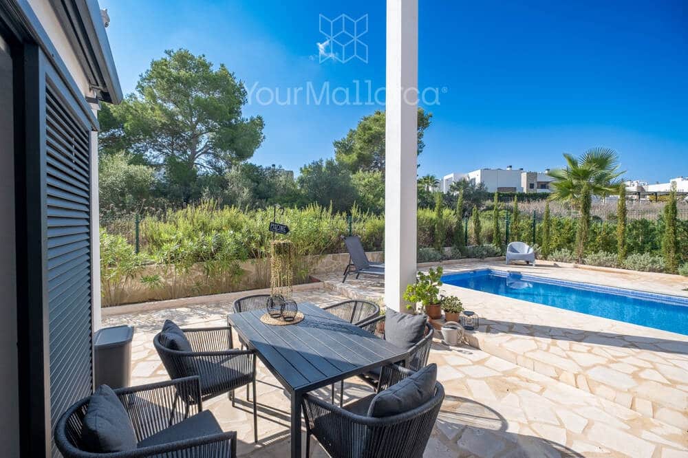 3 Zimmer Haus zu verkaufen in Cala Murada mit Pool - 980.000 € (Ref: 9675112)