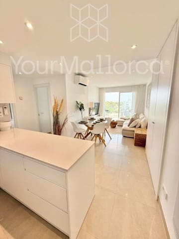 2 soverom Leilighet til salgs i Cala d'Or, Santanyí med svømmebasseng garasje - € 430 000 (Ref: 9685916)