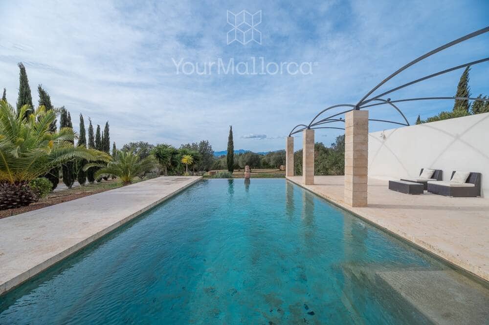 5 bedroom Finca/Country House for sale in Manacor with pool - € 1,950,000 (Ref: 9700365)