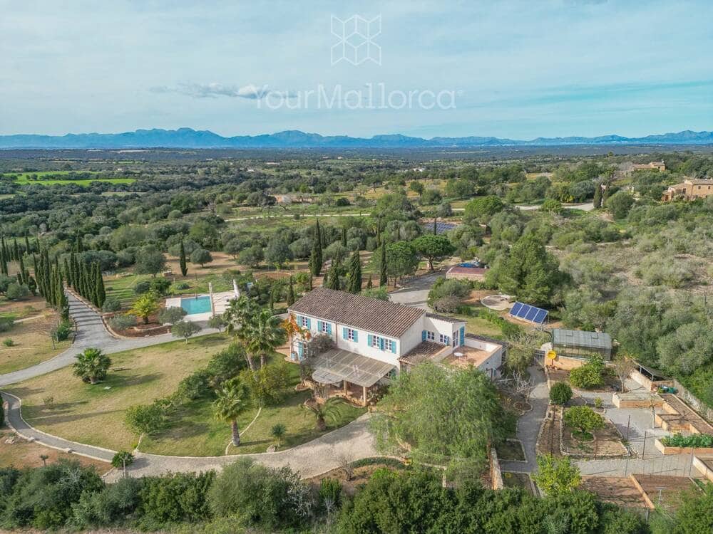 5 bedroom Finca/Country House for sale in Manacor with pool - € 1,950,000 (Ref: 9700365)