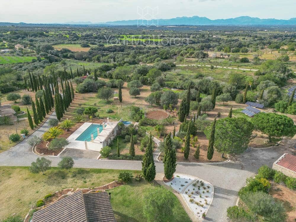 5 bedroom Finca/Country House for sale in Manacor with pool - € 1,950,000 (Ref: 9700365)