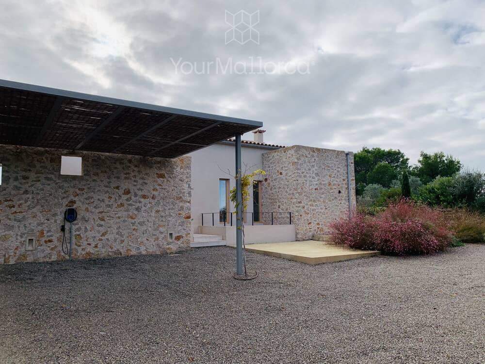 4 bedroom Finca/Country House for sale in Sant Llorenc des Cardassar with pool garage - € 2,690,000 (Ref: 9700366)