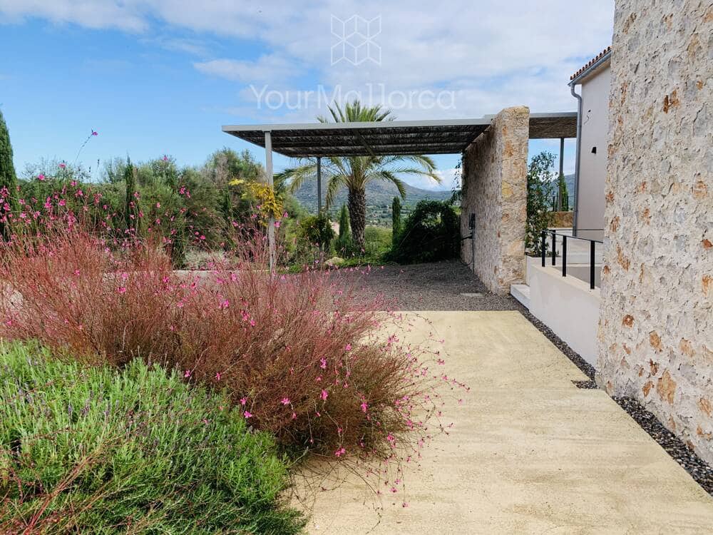 4 bedroom Finca/Country House for sale in Sant Llorenc des Cardassar with pool garage - € 2,690,000 (Ref: 9700366)