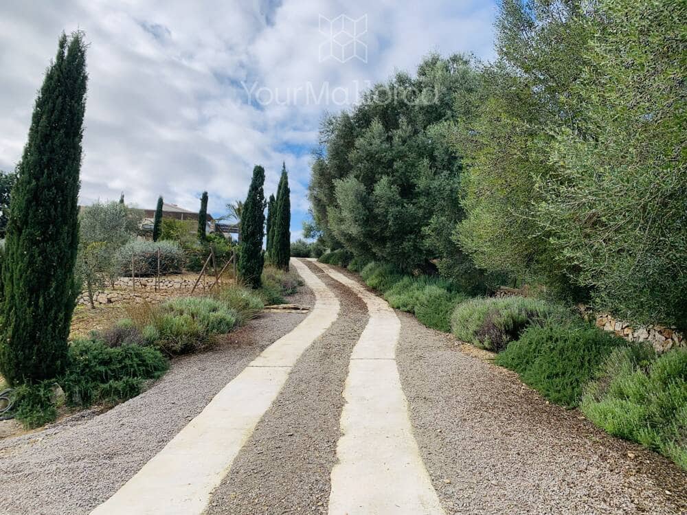 4 bedroom Finca/Country House for sale in Sant Llorenc des Cardassar with pool garage - € 2,690,000 (Ref: 9700366)