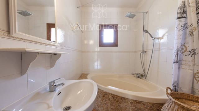 2 quarto Quinta/Casa Rural para venda em Porreres com piscina garagem - 890 000 € (Ref: 9723865)