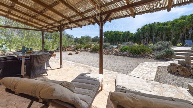 2 quarto Quinta/Casa Rural para venda em Porreres com piscina garagem - 890 000 € (Ref: 9723865)