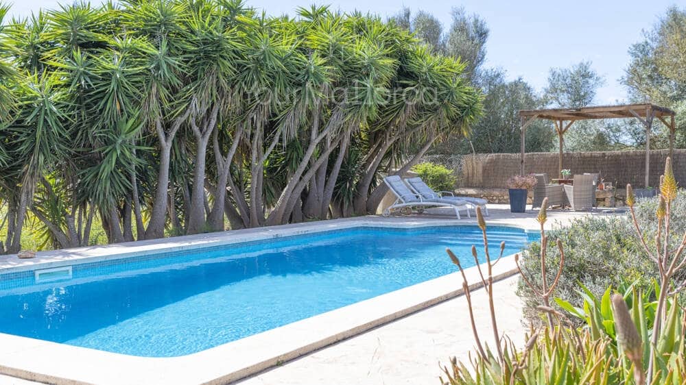 2 bedroom Finca/Country House for sale in Porreres with pool garage - € 890,000 (Ref: 9723865)