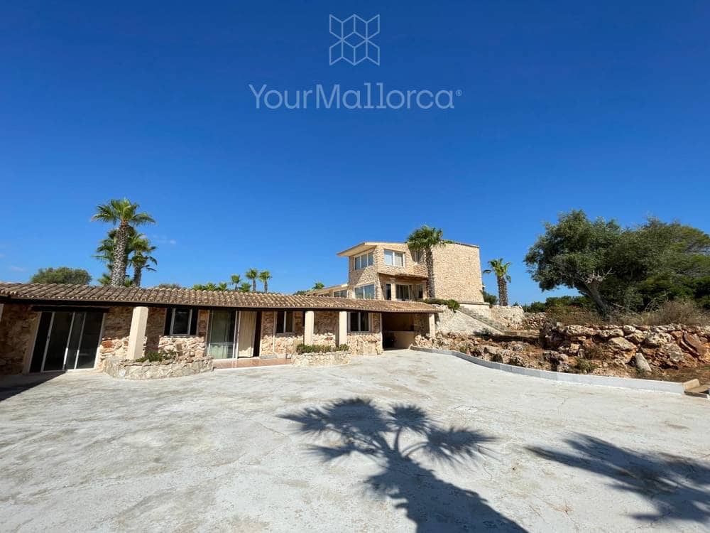 Finca/Casa Rural de 1 habitación en Cala Millor en venta con piscina - 1.150.000 € (Ref: 9795076)