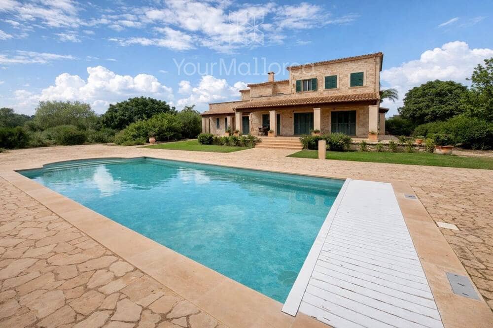 3 bedroom Finca/Country House for sale in Ses Salines with pool - € 2,400,000 (Ref: 9803807)
