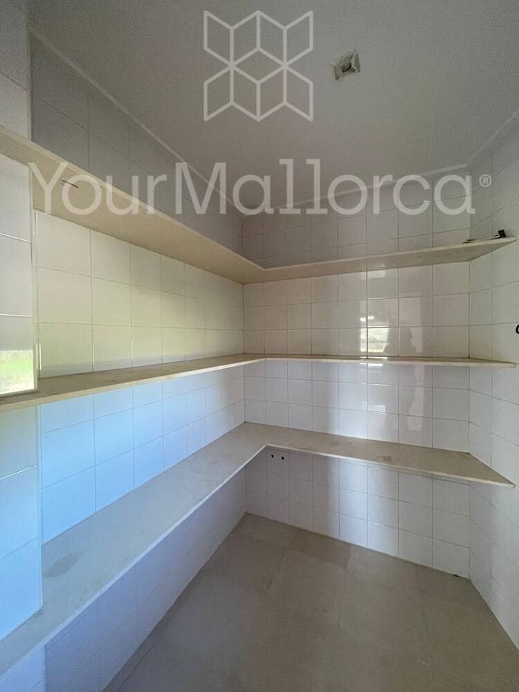 3 bedroom Finca/Country House for rent in Arta with pool garage - € 3,000 (Ref: 9823095)