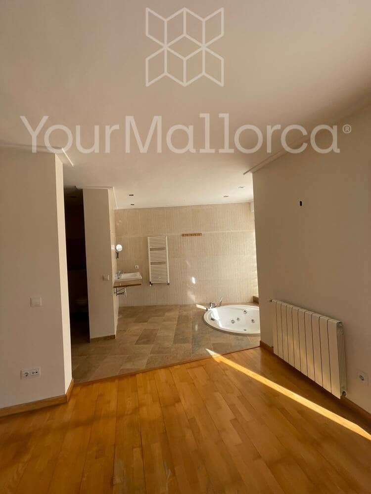 3 bedroom Finca/Country House for rent in Arta with pool garage - € 3,000 (Ref: 9823095)