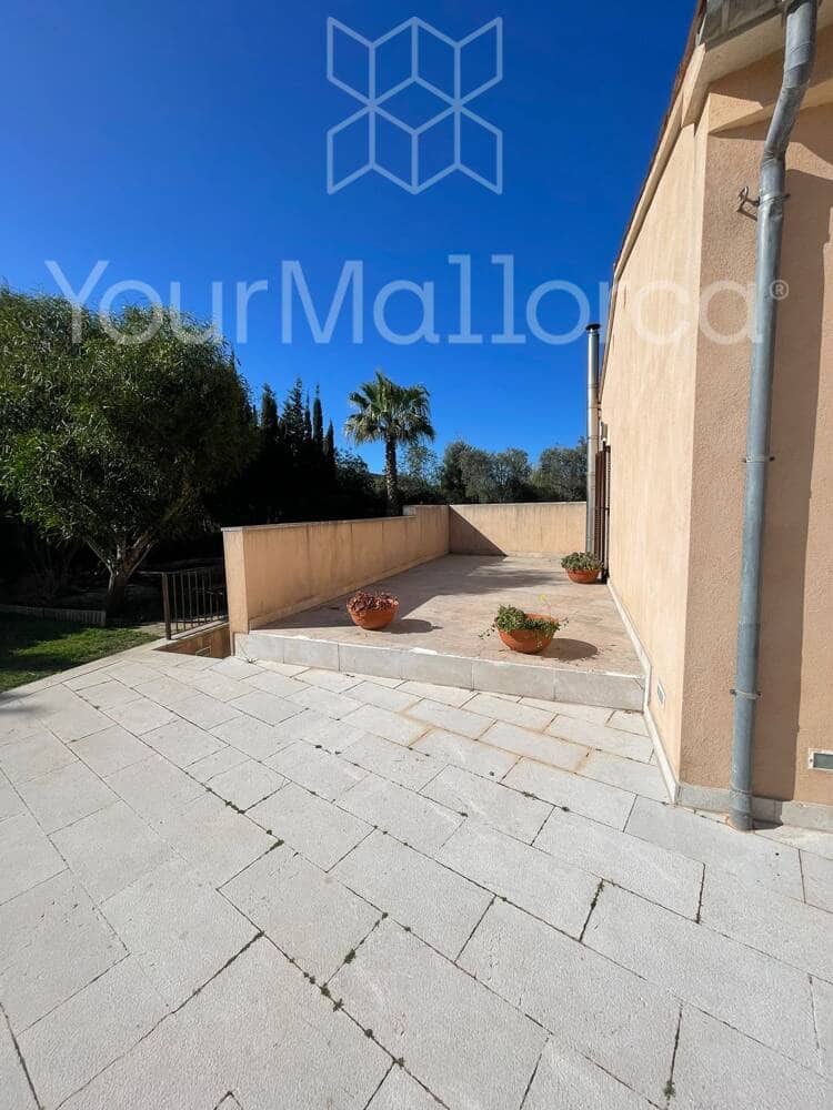 3 bedroom Finca/Country House for rent in Arta with pool garage - € 3,000 (Ref: 9823095)