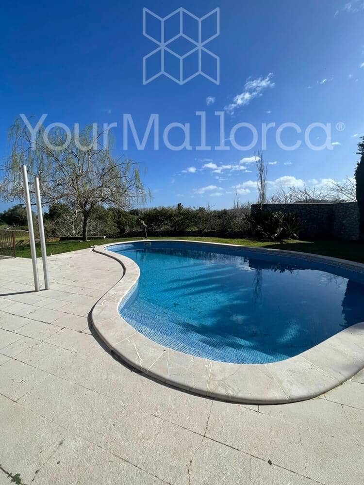 3 bedroom Finca/Country House for rent in Arta with pool garage - € 3,000 (Ref: 9823095)
