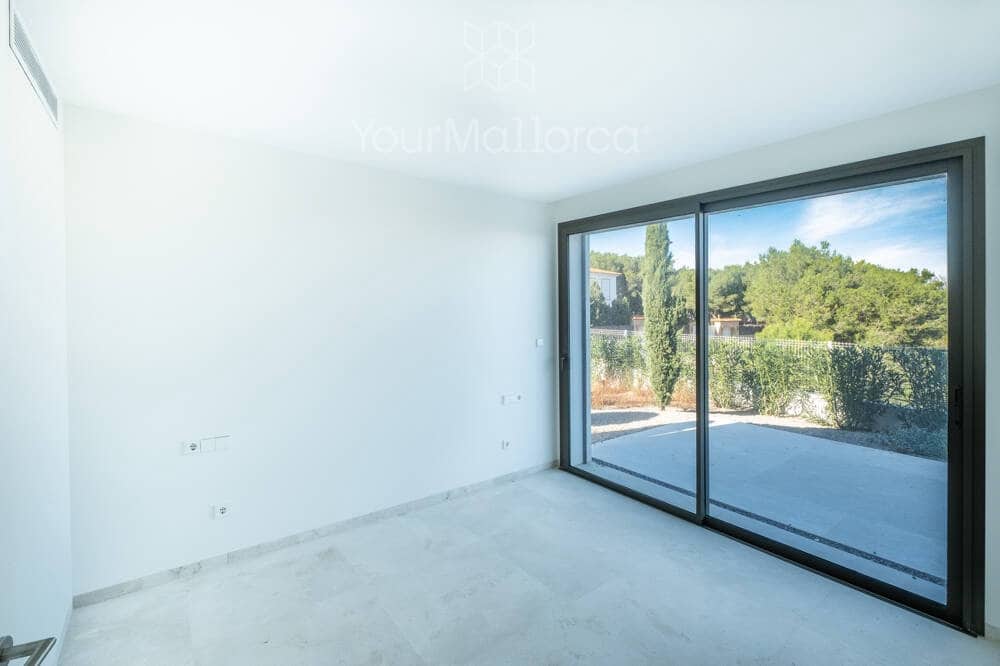 3 bedroom Villa for sale in Cala Murada with pool - € 2,150,000 (Ref: 9867259)