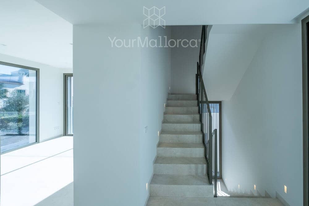 3 bedroom Villa for sale in Cala Murada with pool - € 2,150,000 (Ref: 9867259)