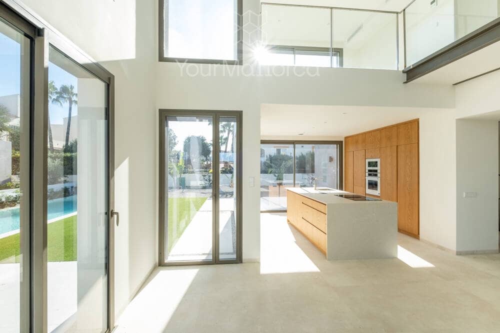 3 bedroom Villa for sale in Cala Murada with pool - € 2,150,000 (Ref: 9867259)
