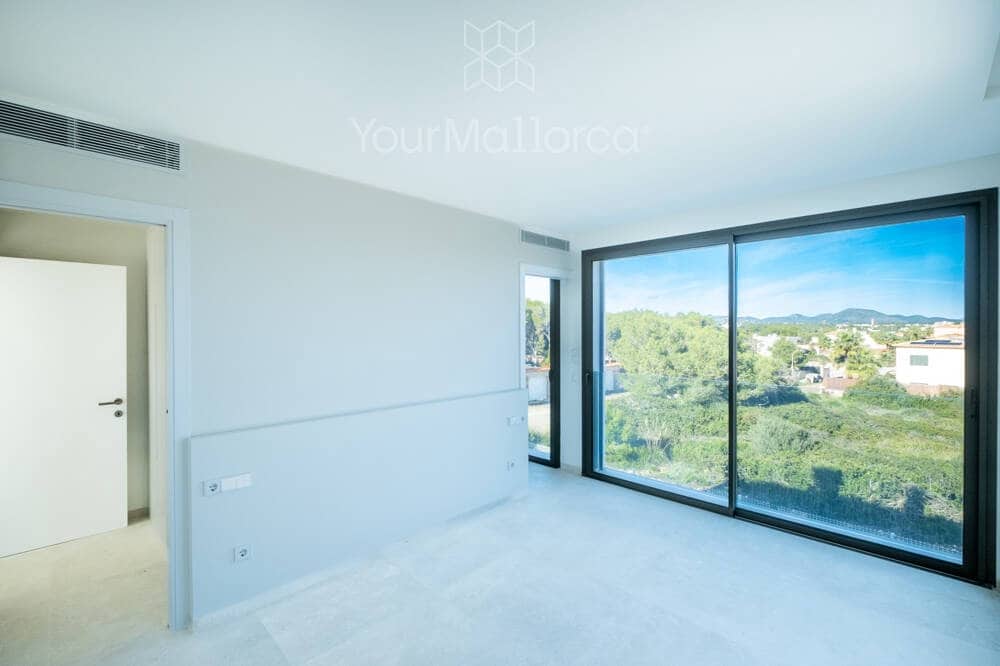 3 bedroom Villa for sale in Cala Murada with pool - € 2,150,000 (Ref: 9867259)