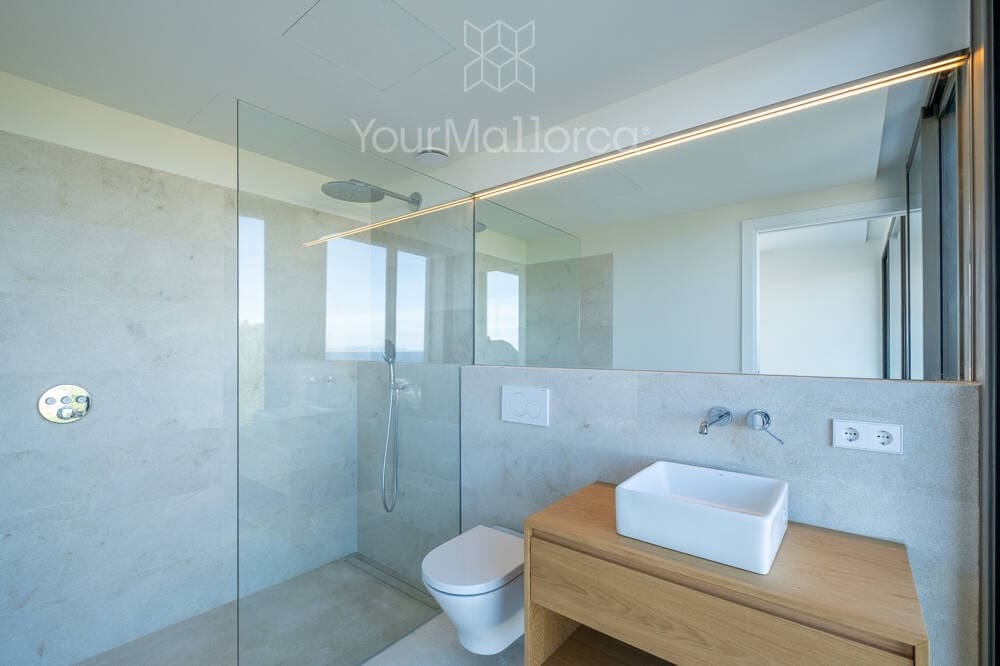 3 bedroom Villa for sale in Cala Murada with pool - € 2,150,000 (Ref: 9867259)