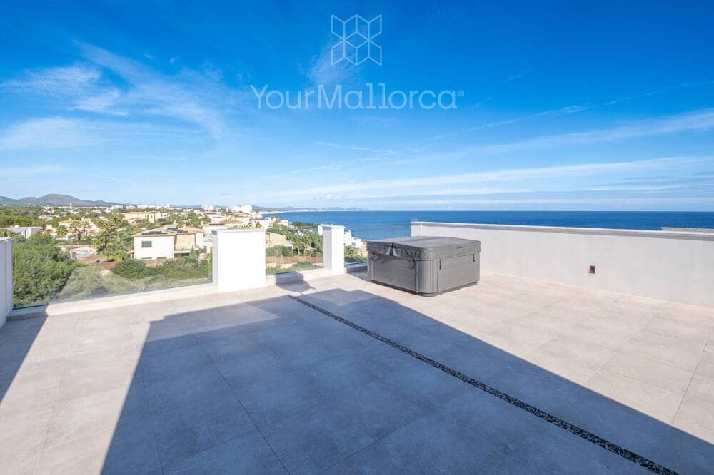 3 bedroom Villa for sale in Cala Murada with pool - € 2,150,000 (Ref: 9867259)