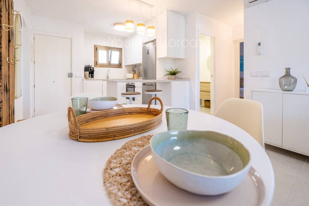 2 bedroom Flat for sale in Font de Sa Cala / Font de La Cala with garage - € 385,000 (Ref: 9867260)