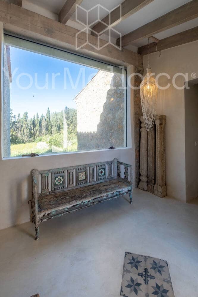 2 bedroom Finca/Country House for sale in Capdepera - € 1,850,000 (Ref: 9867261)
