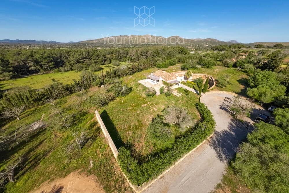 2 bedroom Finca/Country House for sale in Capdepera - € 1,850,000 (Ref: 9867261)