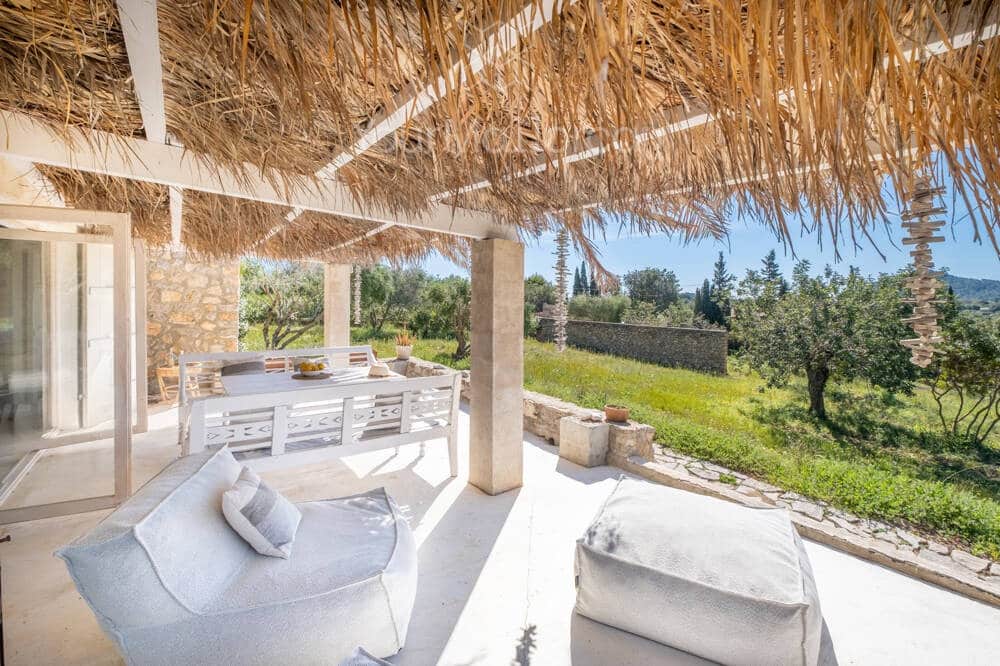 2 bedroom Finca/Country House for sale in Capdepera - € 1,850,000 (Ref: 9867261)
