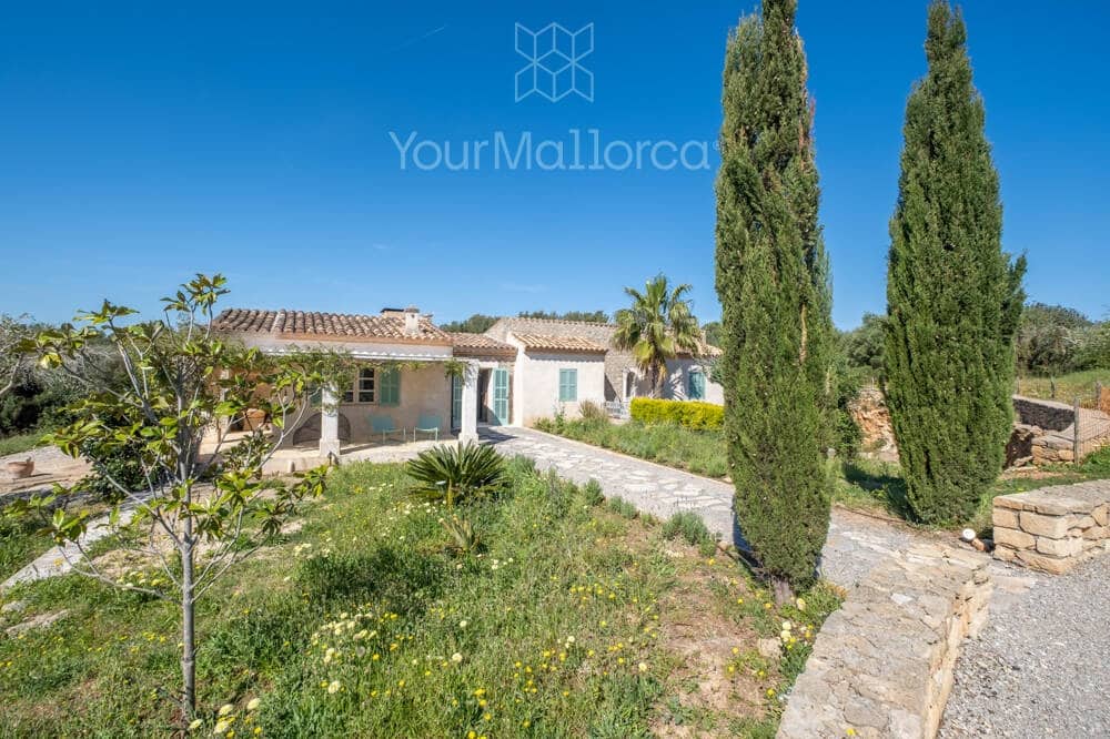2 bedroom Finca/Country House for sale in Capdepera - € 1,850,000 (Ref: 9867261)