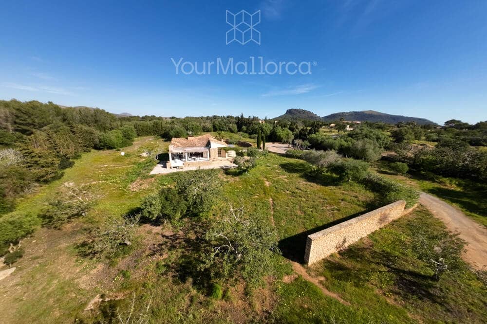 2 bedroom Finca/Country House for sale in Capdepera - € 1,850,000 (Ref: 9867261)