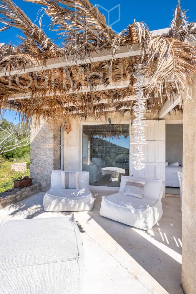 2 bedroom Finca/Country House for sale in Capdepera - € 1,850,000 (Ref: 9867261)