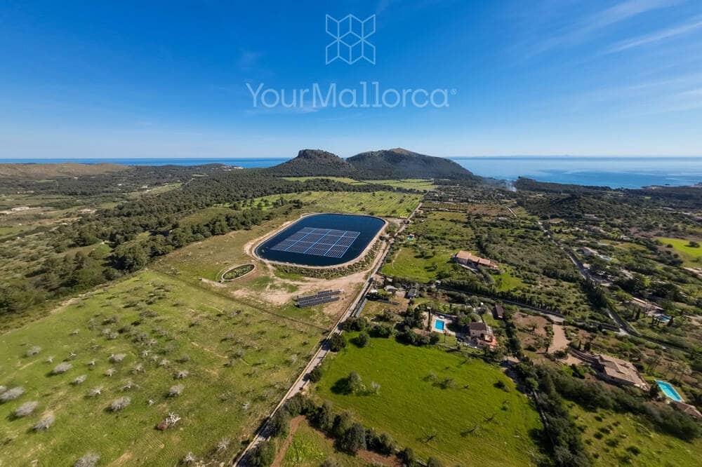 2 bedroom Finca/Country House for sale in Capdepera - € 1,850,000 (Ref: 9867261)