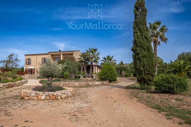 7 soveværelse Finca/Landehus til salg i Sant Llorenç des Cardassar med swimmingpool garage - € 2.400.000 (Ref: 9890964)