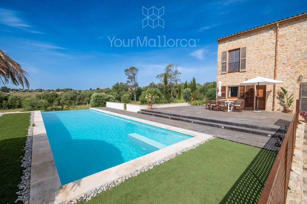 7 soveværelse Finca/Landehus til salg i Sant Llorenc des Cardassar med swimmingpool garage - € 2.400.000 (Ref: 9890964)
