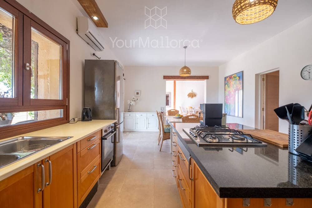 7 soveværelse Finca/Landehus til salg i Sant Llorenc des Cardassar med swimmingpool garage - € 2.400.000 (Ref: 9890964)