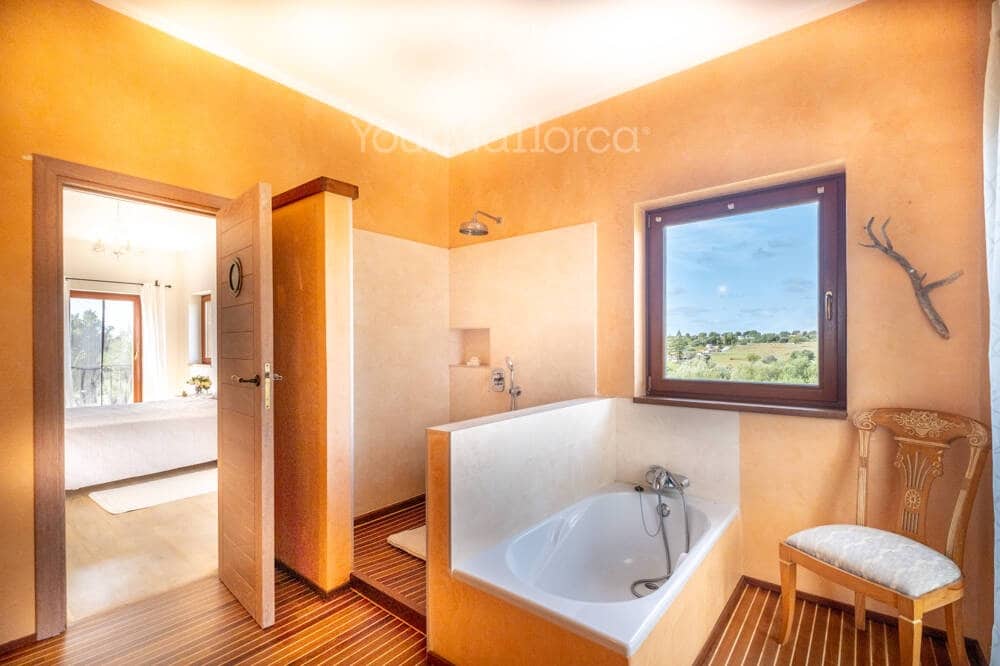 7 soveværelse Finca/Landehus til salg i Sant Llorenc des Cardassar med swimmingpool garage - € 2.400.000 (Ref: 9890964)