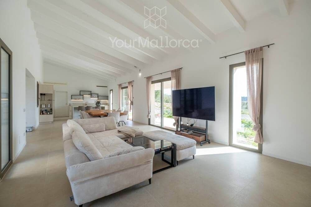 3 Zimmer Finca/Landgut zu verkaufen in Son Macia mit Pool - 1.890.000 € (Ref: 9901339)