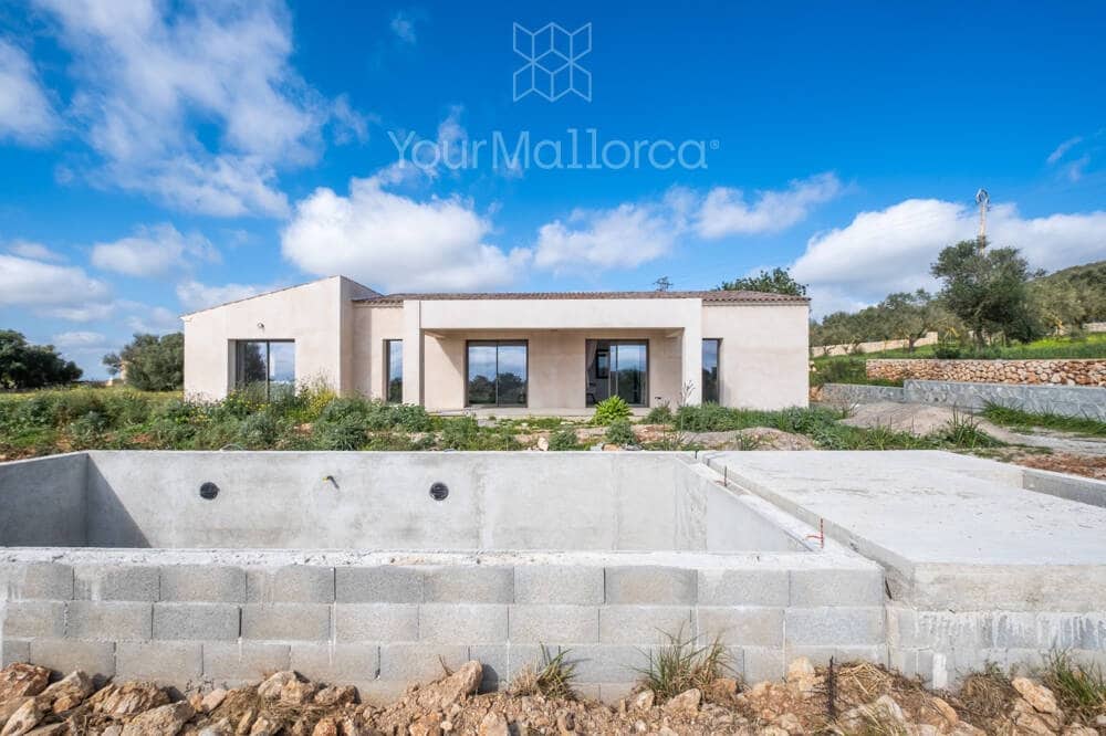 3 Zimmer Finca/Landgut zu verkaufen in Son Macia mit Pool - 1.890.000 € (Ref: 9901339)