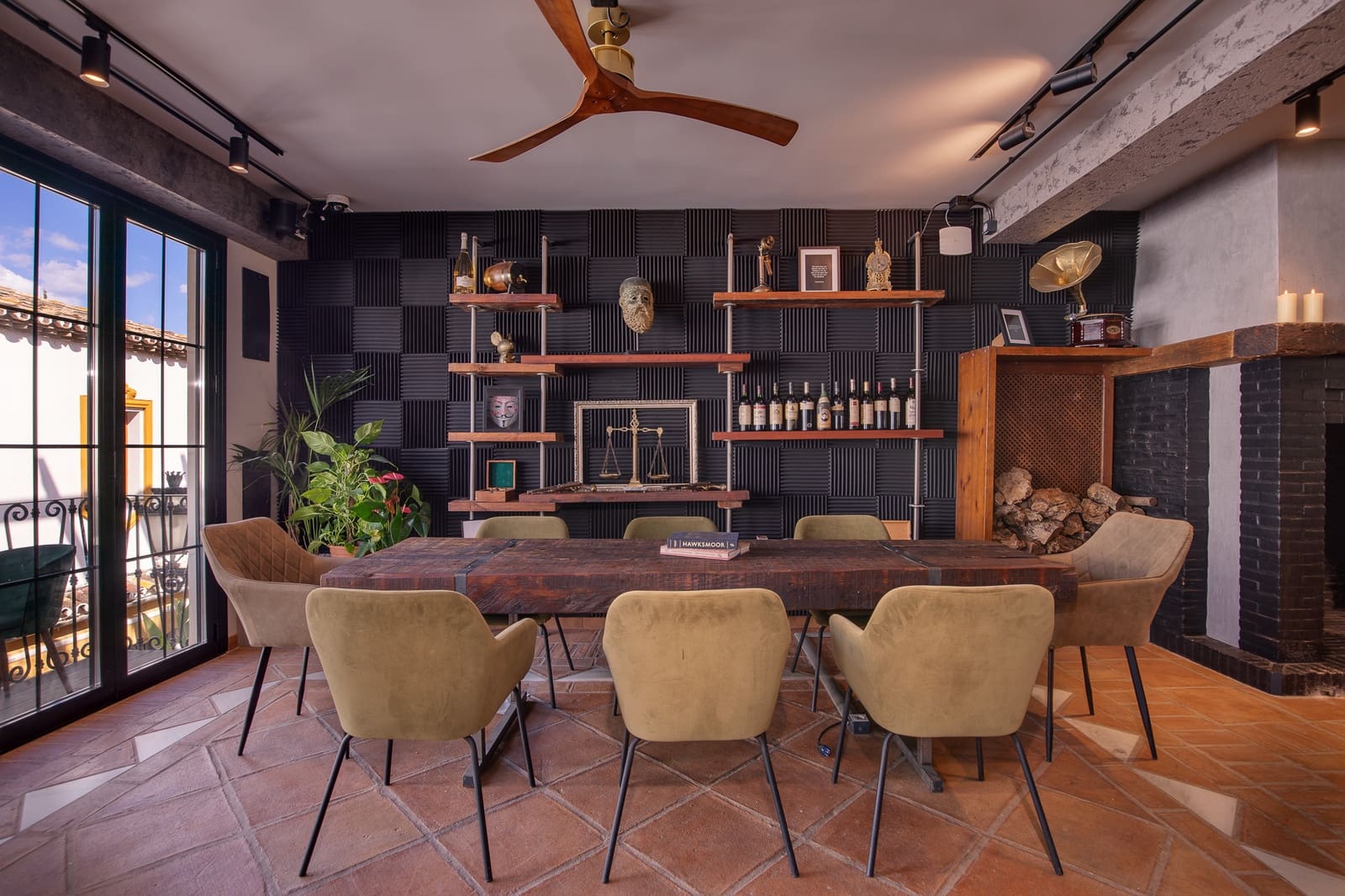 Erhverv til salg i Benahavis - € 1.390.000 (Ref: 8905920)