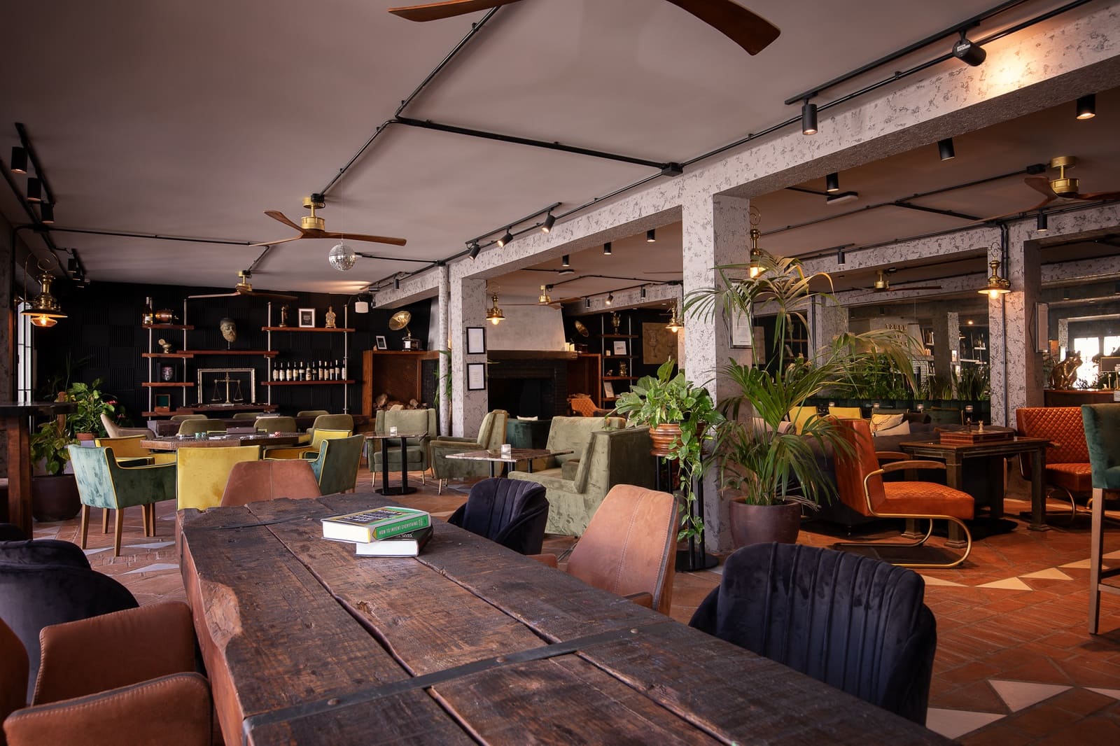 Erhverv til salg i Benahavis - € 1.390.000 (Ref: 8905920)